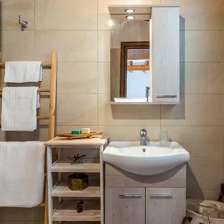 Pyrgos בית נופש סקופלוס טאון