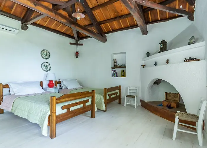 Pyrgos * Skopelos Town